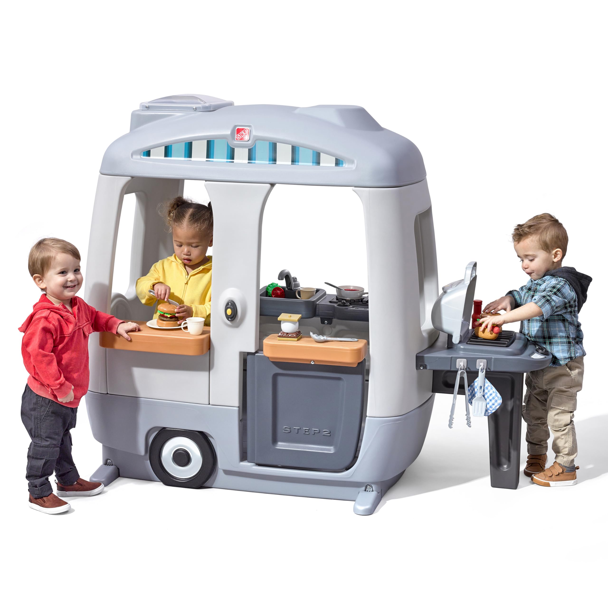 Step2 4205KR Adventure Camper Playhouse